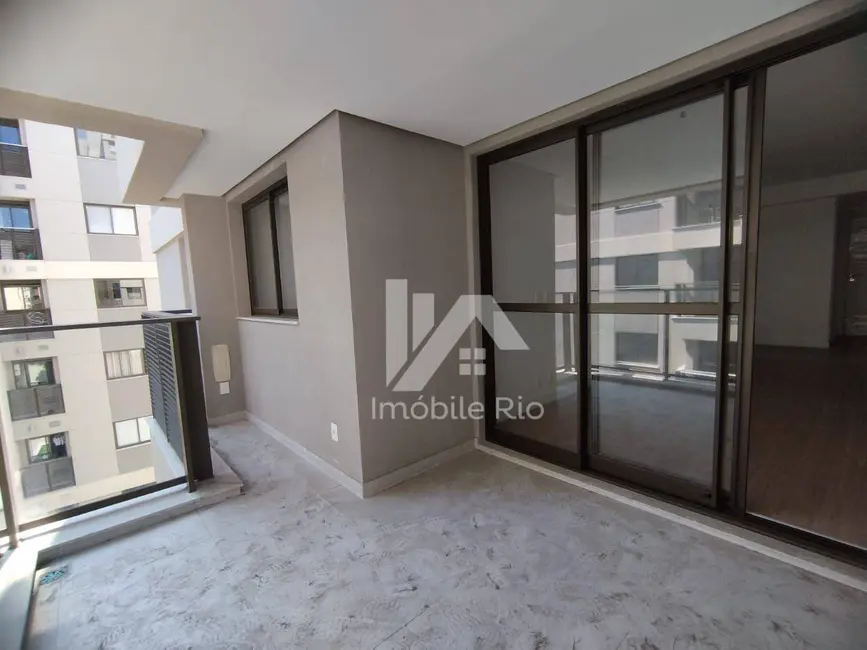 Foto 2 de Apartamento com 3 quartos à venda, 90m2 em Tijuca, Rio De Janeiro - RJ