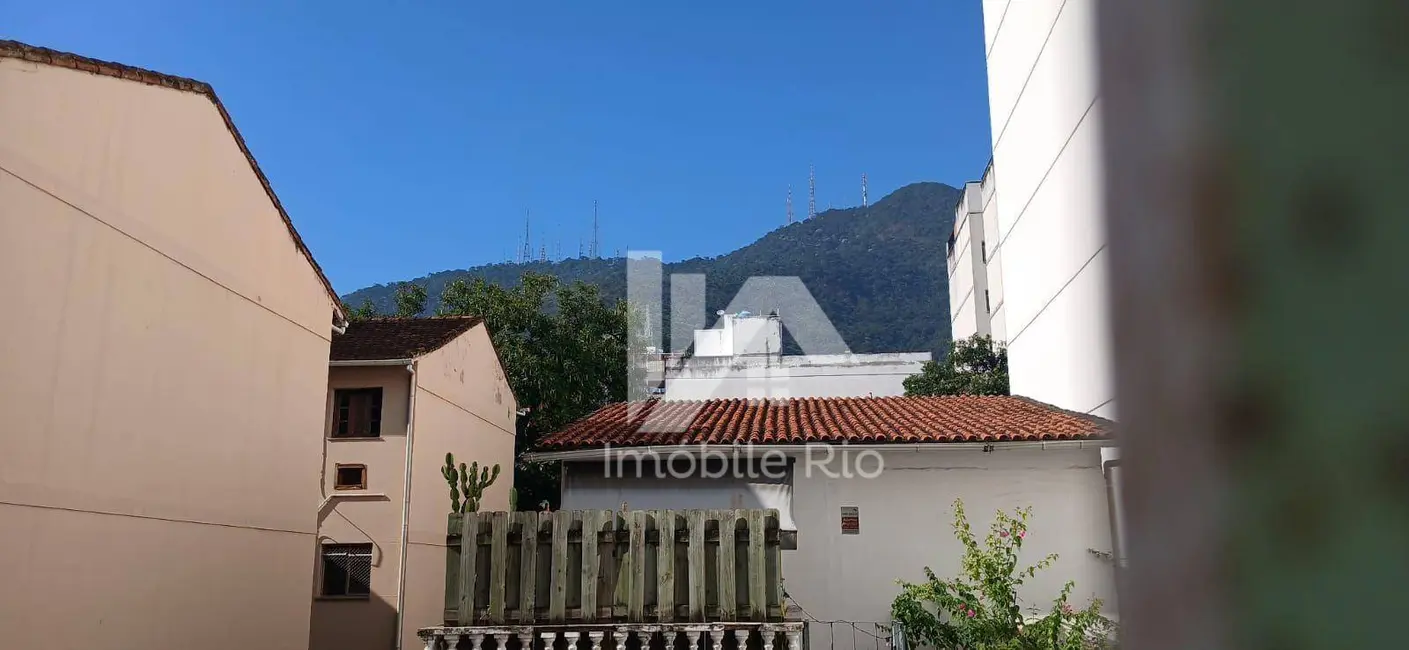 Apartamento com 2 quartos à venda, 50m2 em Tijuca, Rio De Janeiro - RJ - imagem 2 Foto 2 de Apartamento com 2 quartos à venda, 50m2 em Tijuca, Rio De Janeiro - RJ