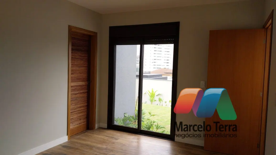 Foto 5 de Casa com 3 quartos à venda, 279m2 em Sao Jose Dos Campos - SP