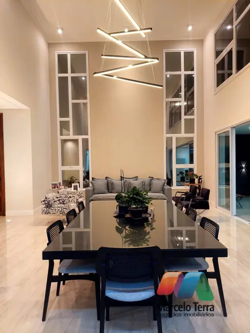 Casa de Condomínio com 4 quartos à venda, 497m2 em Sao Jose Dos Campos - SP - imagem 8 Foto 8 de Casa de Condomínio com 4 quartos à venda, 497m2 em Sao Jose Dos Campos - SP