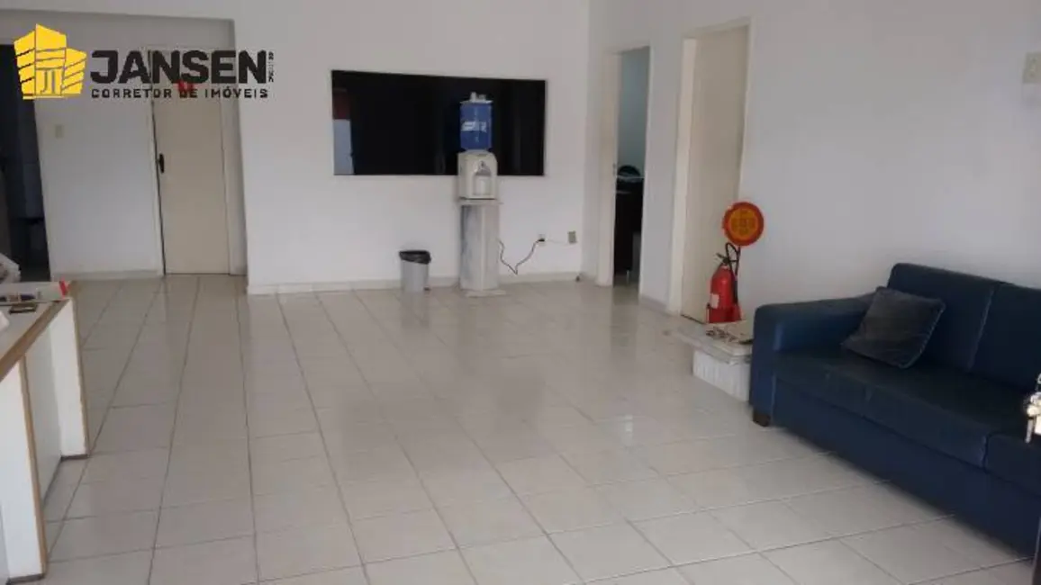 Casa com 4 quartos à venda, 660m2 em Jaguaribe, Joao Pessoa - PB - imagem 3 Foto 3 de Casa com 4 quartos à venda, 660m2 em Jaguaribe, Joao Pessoa - PB