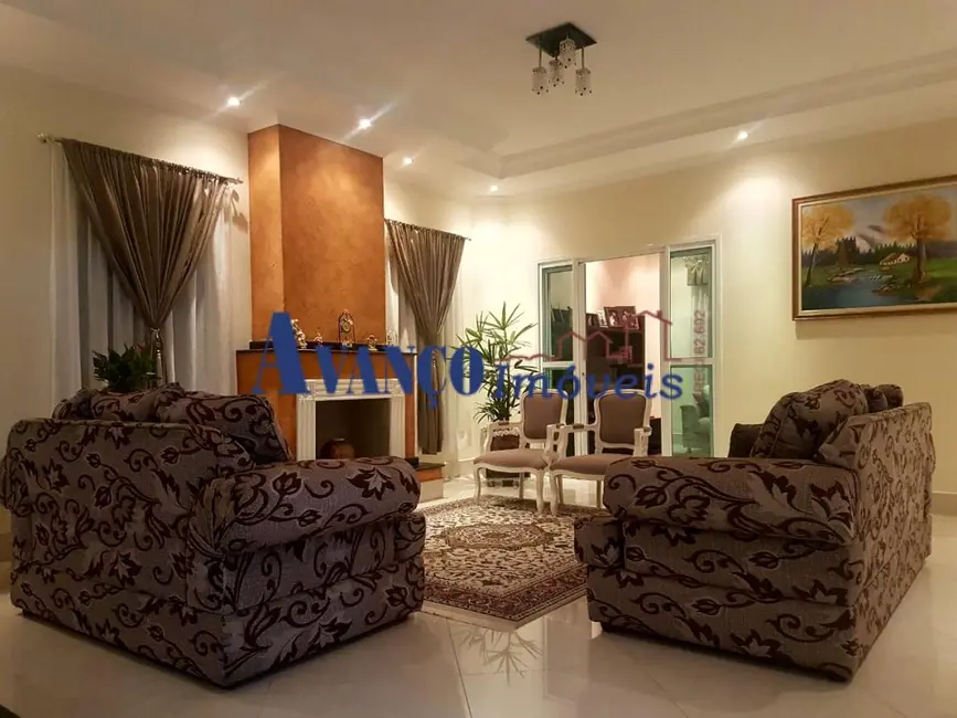 Foto 9 de Casa de Condomínio com 3 quartos à venda, 660m2 em Itatiba - SP