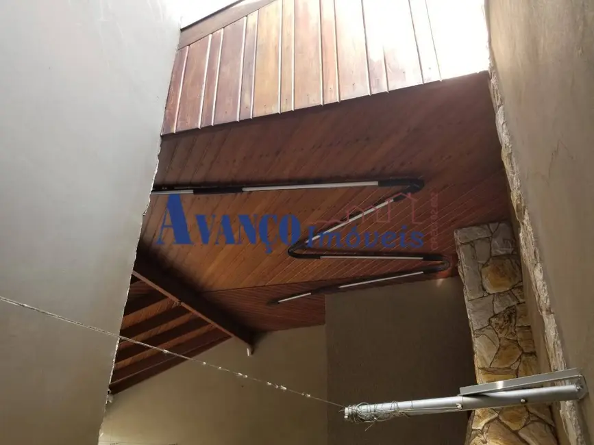 Casa com 3 quartos à venda, 293m2 em Jardim Messina, Jundiai - SP - imagem 2 Foto 2 de Casa com 3 quartos à venda, 293m2 em Jardim Messina, Jundiai - SP