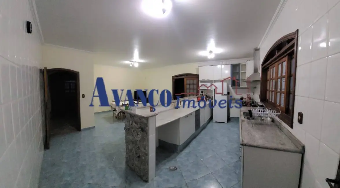 Casa com 4 quartos à venda, 400m2 em Jardim Florestal, Jundiai - SP - imagem 9 Foto 9 de Casa com 4 quartos à venda, 400m2 em Jardim Florestal, Jundiai - SP