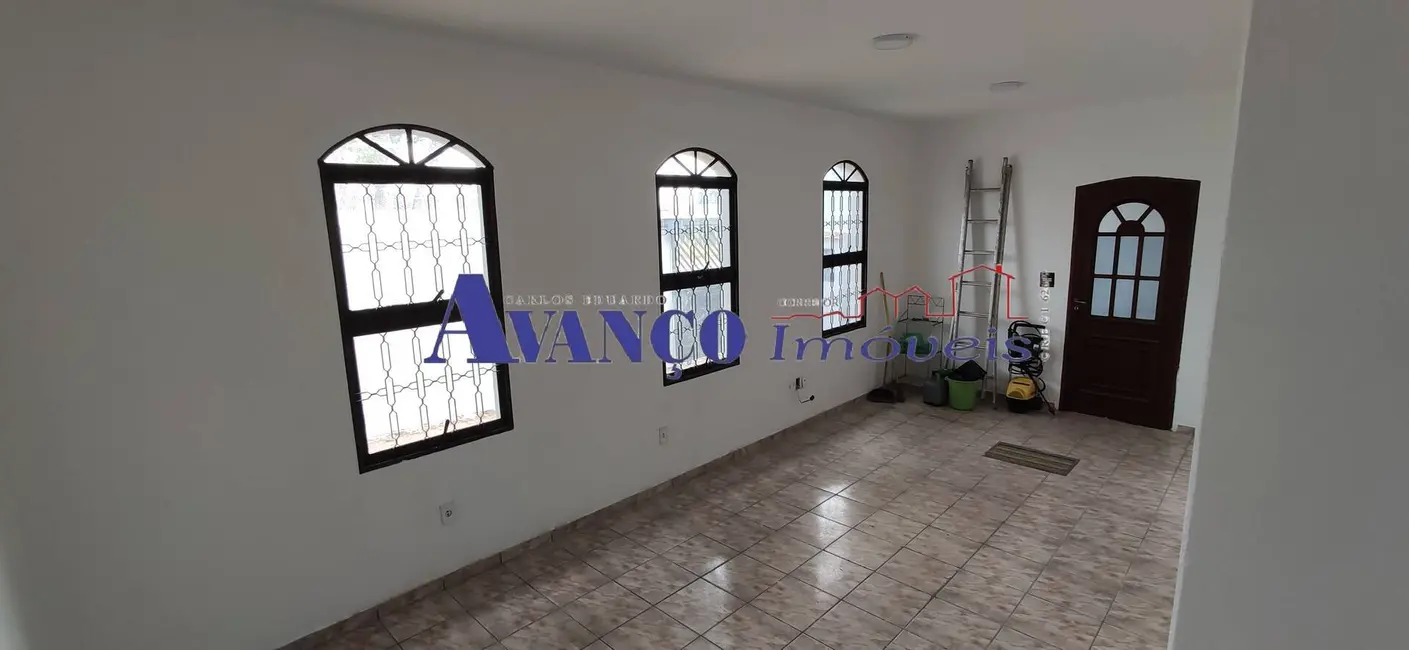 Casa com 3 quartos à venda, 250m2 em Jardim do Lago, Jundiai - SP - imagem 5 Foto 5 de Casa com 3 quartos à venda, 250m2 em Jardim do Lago, Jundiai - SP