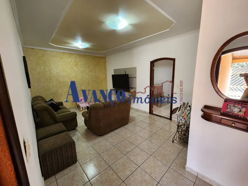 Foto 2 de Casa com 3 quartos à venda, 250m2 em Cidade Nova, Jundiai - SP