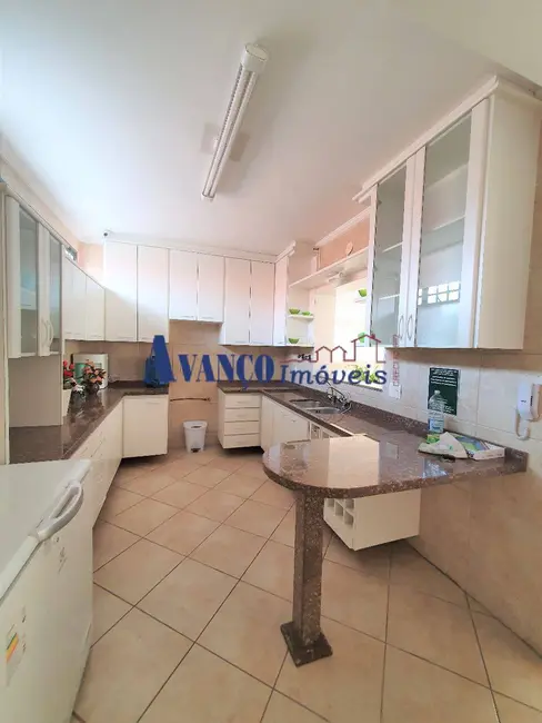 Casa com 5 quartos à venda, 300m2 em Vila Progresso, Jundiai - SP - imagem 5 Foto 5 de Casa com 5 quartos à venda, 300m2 em Vila Progresso, Jundiai - SP