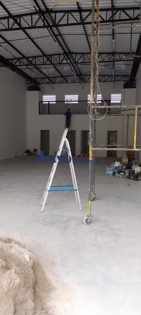 Foto 4 de Sala Comercial à venda e para alugar, 324m2 em Colônia, Jundiai - SP