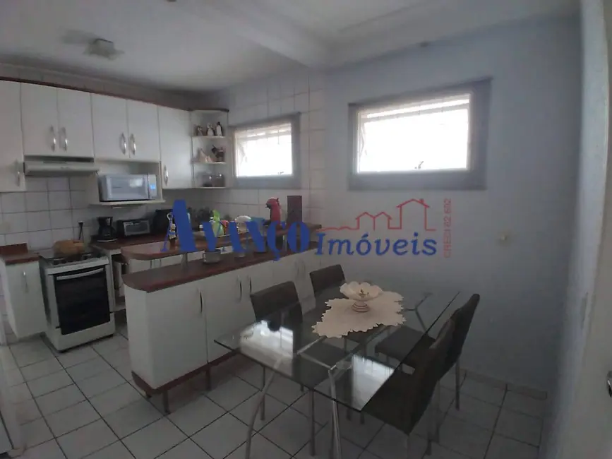 Casa com 3 quartos à venda, 125m2 em Parque da Represa, Jundiai - SP - imagem 8 Foto 8 de Casa com 3 quartos à venda, 125m2 em Parque da Represa, Jundiai - SP