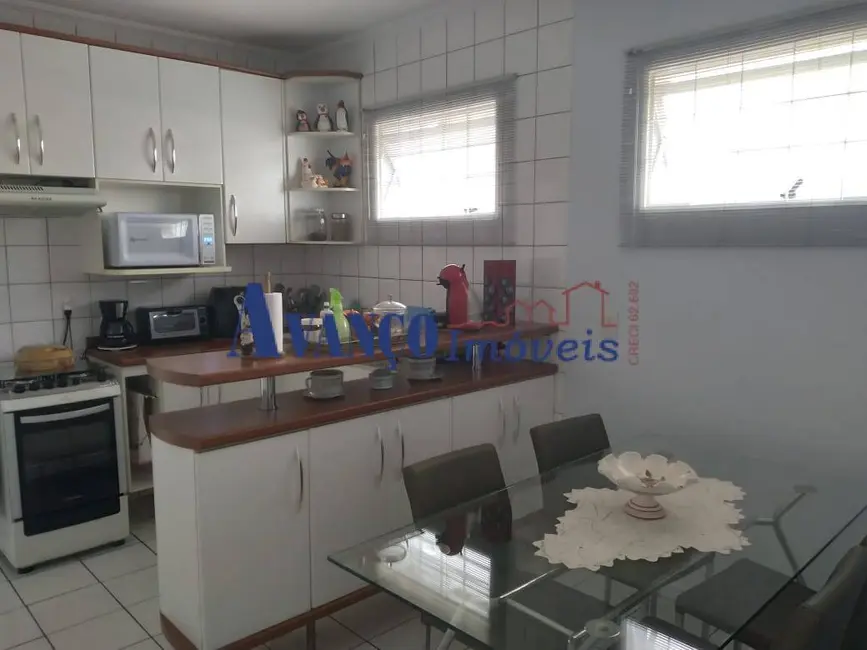 Casa com 3 quartos à venda, 125m2 em Parque da Represa, Jundiai - SP - imagem 9 Foto 9 de Casa com 3 quartos à venda, 125m2 em Parque da Represa, Jundiai - SP