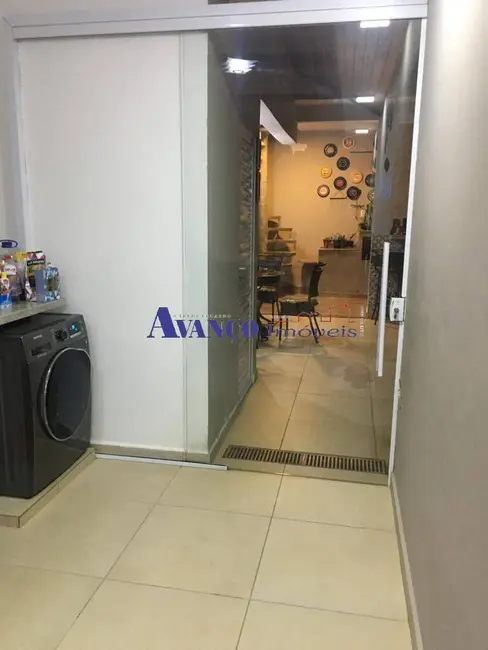 Foto 8 de Casa com 4 quartos à venda, 250m2 em Cidade Luiza, Jundiai - SP