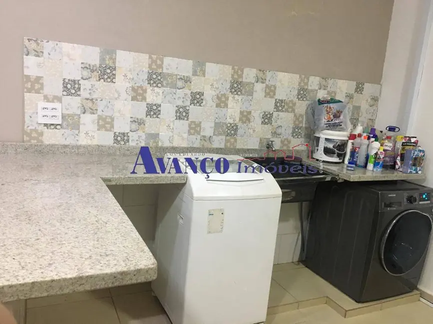 Foto 7 de Casa com 4 quartos à venda, 250m2 em Cidade Luiza, Jundiai - SP