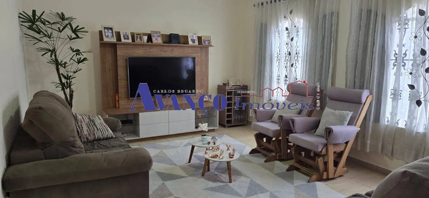 Foto 2 de Casa com 3 quartos à venda, 250m2 em Vila Josefina, Jundiai - SP