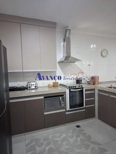 Foto 8 de Casa com 3 quartos à venda, 180m2 em Jardim Messina, Jundiai - SP