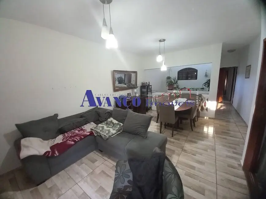 Foto 2 de Casa com 5 quartos à venda, 353m2 em Vila Progresso, Jundiai - SP
