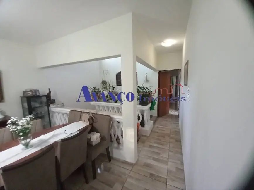 Casa com 5 quartos à venda, 353m2 em Vila Progresso, Jundiai - SP - imagem 3 Foto 3 de Casa com 5 quartos à venda, 353m2 em Vila Progresso, Jundiai - SP