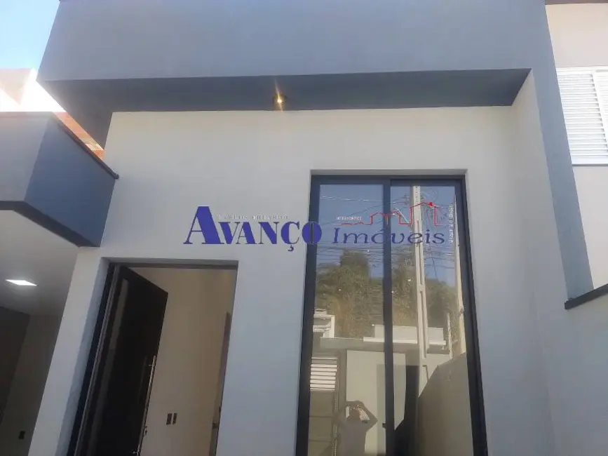 Casa com 3 quartos à venda, 173m2 em Jardim Marambaia II, Jundiai - SP - imagem 2 Foto 2 de Casa com 3 quartos à venda, 173m2 em Jardim Marambaia II, Jundiai - SP