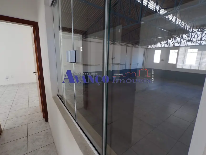 Foto 2 de Armazém / Galpão para alugar, 1000m2 em Loteamento Olaria Parque Empresarial, Varzea Paulista - SP