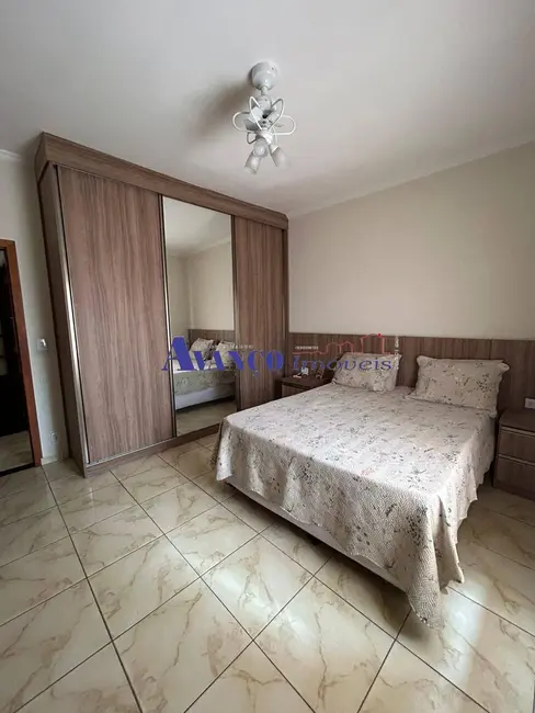 Casa com 3 quartos à venda, 220m2 em Vila Cardoso, Campo Limpo Paulista - SP - imagem 9 Foto 9 de Casa com 3 quartos à venda, 220m2 em Vila Cardoso, Campo Limpo Paulista - SP