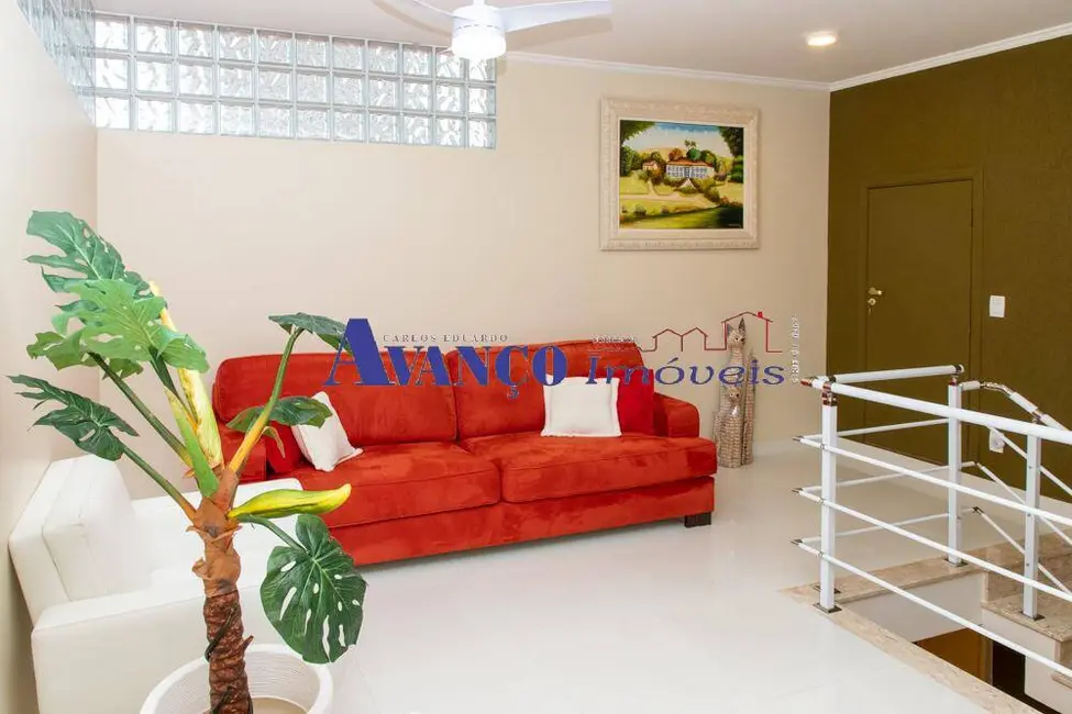 Casa com 4 quartos à venda, 300m2 em Vila Viotto, Jundiai - SP - imagem 5 Foto 5 de Casa com 4 quartos à venda, 300m2 em Vila Viotto, Jundiai - SP