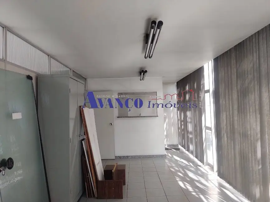 Sala Comercial à venda e para alugar, 107m2 em Centro, Jundiai - SP - imagem 5 Foto 5 de Sala Comercial à venda e para alugar, 107m2 em Centro, Jundiai - SP
