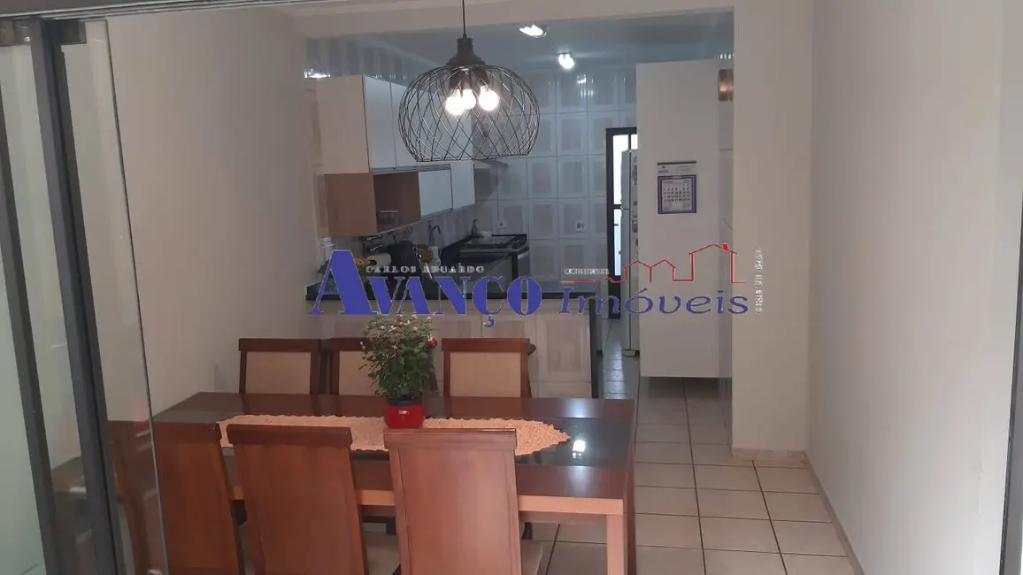 Foto 8 de Casa com 3 quartos à venda, 450m2 em Jundiai - SP