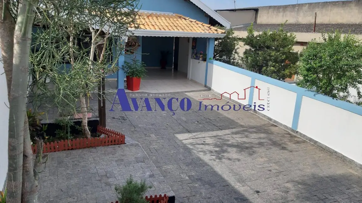 Foto 2 de Casa com 3 quartos à venda, 450m2 em Jundiai - SP