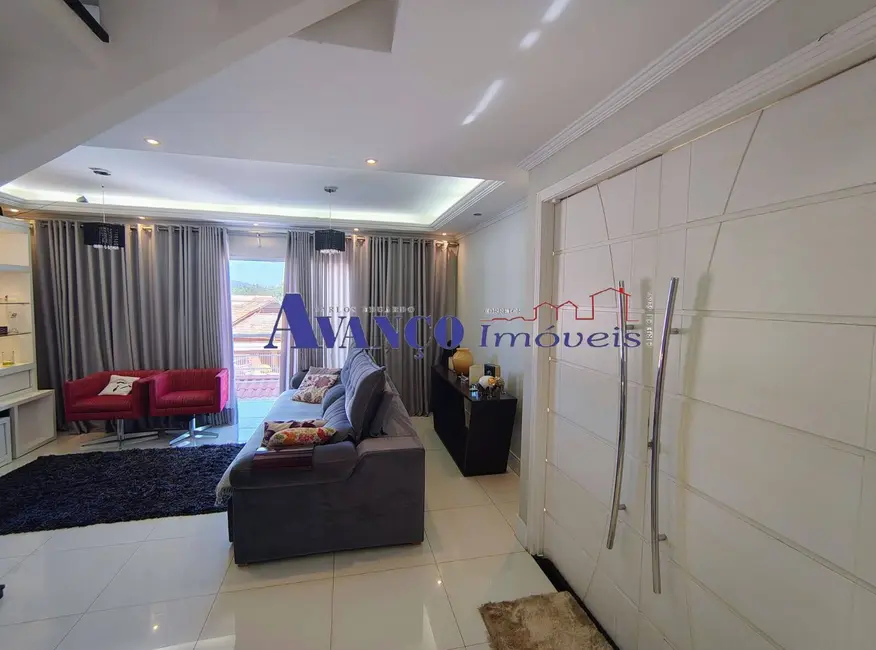 Casa com 3 quartos à venda, 240m2 em Horto Santo Antonio, Jundiai - SP - imagem 7 Foto 7 de Casa com 3 quartos à venda, 240m2 em Horto Santo Antonio, Jundiai - SP