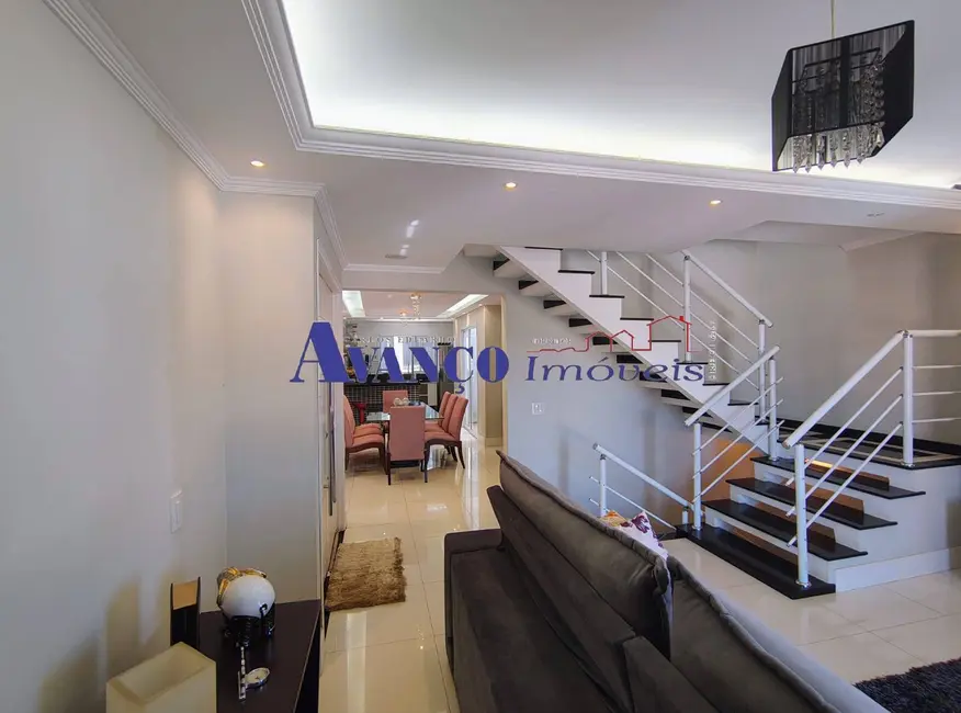 Casa com 3 quartos à venda, 240m2 em Horto Santo Antonio, Jundiai - SP - imagem 6 Foto 6 de Casa com 3 quartos à venda, 240m2 em Horto Santo Antonio, Jundiai - SP