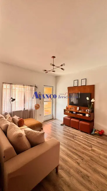 Foto 2 de Casa com 2 quartos à venda, 91m2 em Vila Agrícola, Jundiai - SP