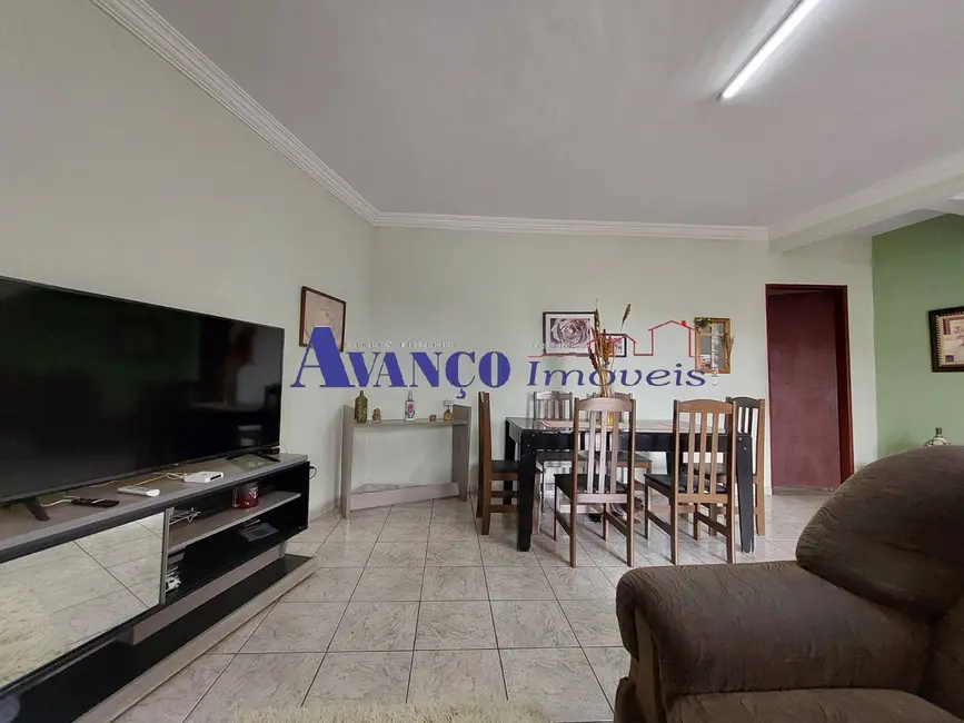 Foto 4 de Casa com 3 quartos à venda, 194m2 em Parque Guarani, Varzea Paulista - SP