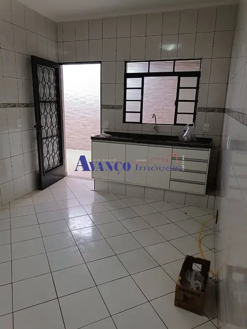 Foto 3 de Casa com 1 quarto para alugar, 50m2 em Vila Esperança, Jundiai - SP