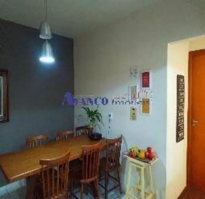 Casa com 3 quartos à venda, 214m2 em Jardim Santa Rita de Cássia, Jundiai - SP - imagem 8 Foto 8 de Casa com 3 quartos à venda, 214m2 em Jardim Santa Rita de Cássia, Jundiai - SP