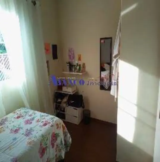 Casa com 3 quartos à venda, 214m2 em Jardim Santa Rita de Cássia, Jundiai - SP - imagem 9 Foto 9 de Casa com 3 quartos à venda, 214m2 em Jardim Santa Rita de Cássia, Jundiai - SP