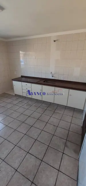 Casa com 3 quartos para alugar, 200m2 em Centro, Jundiai - SP - imagem 7 Foto 7 de Casa com 3 quartos para alugar, 200m2 em Centro, Jundiai - SP