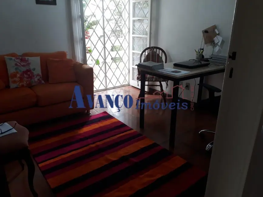 Casa com 3 quartos à venda, 250m2 em Parque do Colégio, Jundiai - SP - imagem 7 Foto 7 de Casa com 3 quartos à venda, 250m2 em Parque do Colégio, Jundiai - SP