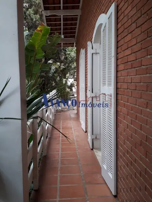 Casa com 3 quartos à venda, 250m2 em Parque do Colégio, Jundiai - SP - imagem 4 Foto 4 de Casa com 3 quartos à venda, 250m2 em Parque do Colégio, Jundiai - SP
