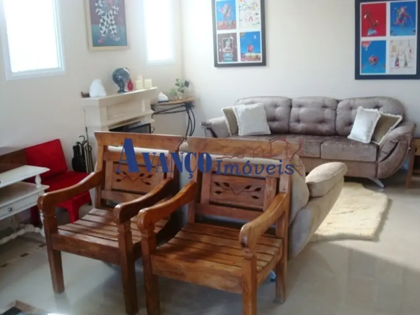 Casa de Condomínio com 3 quartos à venda, 400m2 em Condominio Residencial Paradiso, Itatiba - SP - imagem 3 Foto 3 de Casa de Condomínio com 3 quartos à venda, 400m2 em Condominio Residencial Paradiso, Itatiba - SP