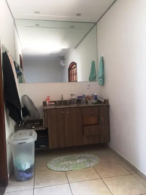 Foto 11 de Casa com 3 quartos à venda, 150m2 em Jardim Danúbio, Jundiai - SP