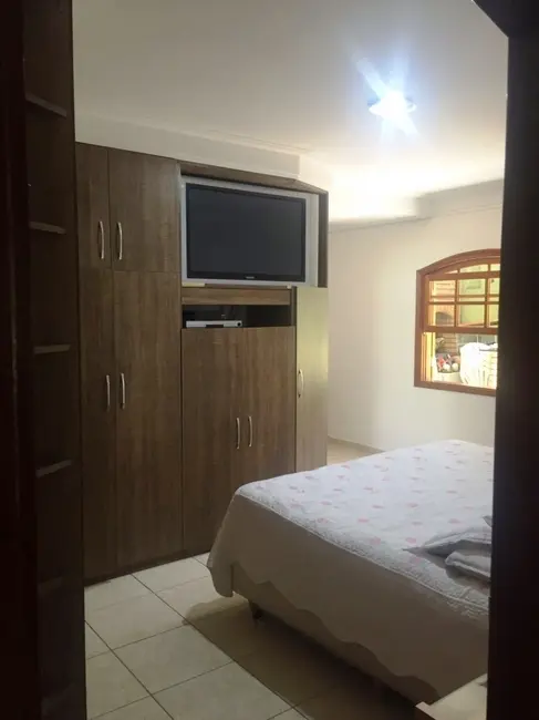 Foto 9 de Casa com 3 quartos à venda, 150m2 em Jardim Danúbio, Jundiai - SP