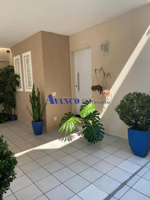 Casa com 3 quartos à venda, 140m2 em Vila das Hortências, Jundiai - SP - imagem 3 Foto 3 de Casa com 3 quartos à venda, 140m2 em Vila das Hortências, Jundiai - SP