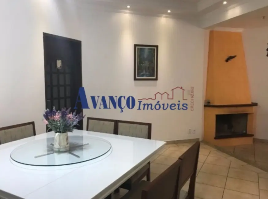 Foto 7 de Casa com 3 quartos à venda, 223m2 em Parque Cidade Jardim, Jundiai - SP