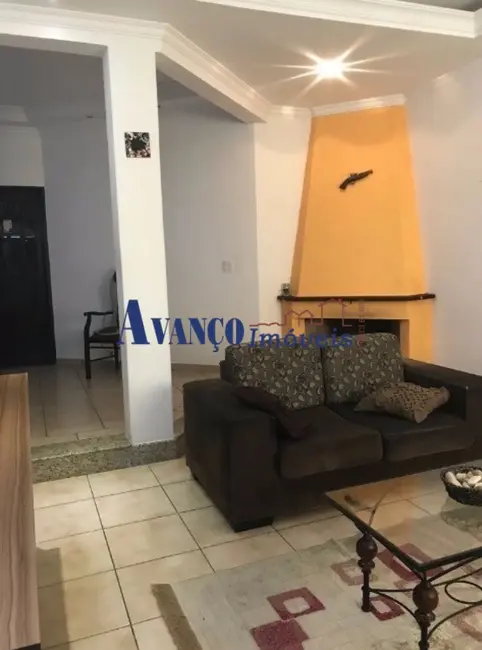 Foto 6 de Casa com 3 quartos à venda, 223m2 em Parque Cidade Jardim, Jundiai - SP