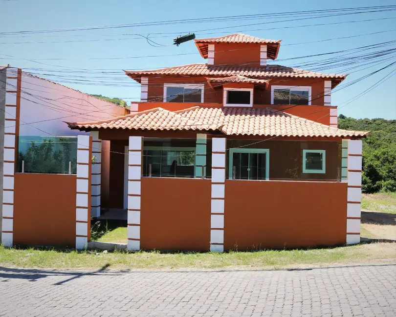 Foto 2 de Casa de Condomínio com 3 quartos à venda, 700m2 em Morro do Milagre, Sao Pedro Da Aldeia - RJ