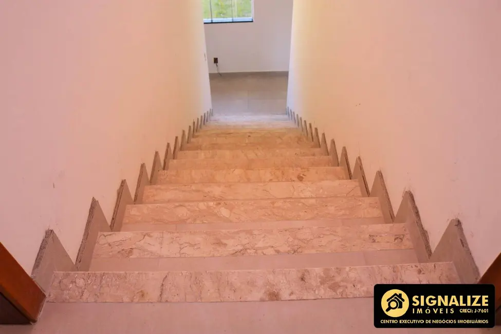 Casa de Condomínio com 3 quartos à venda, 700m2 em Morro do Milagre, Sao Pedro Da Aldeia - RJ - imagem 9 Foto 9 de Casa de Condomínio com 3 quartos à venda, 700m2 em Morro do Milagre, Sao Pedro Da Aldeia - RJ