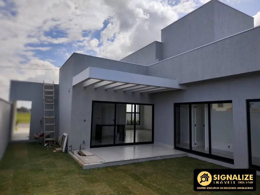 Foto 2 de Casa de Condomínio com 3 quartos à venda, 360m2 em Ogiva, Cabo Frio - RJ