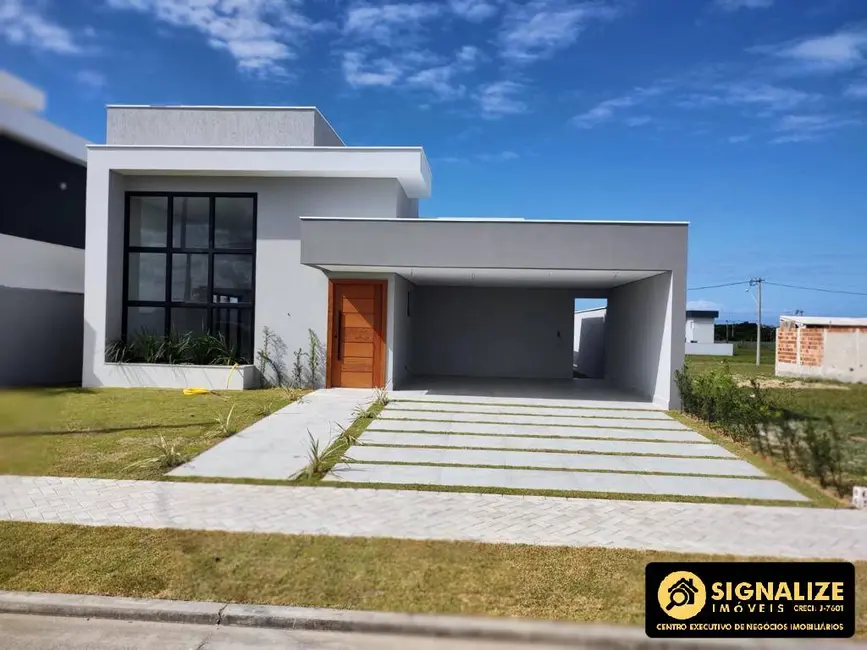 Foto 1 de Casa de Condomínio com 3 quartos à venda, 360m2 em Ogiva, Cabo Frio - RJ