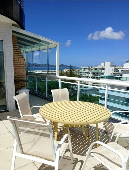 Foto 2 de Cobertura com 4 quartos à venda em Braga, Cabo Frio - RJ