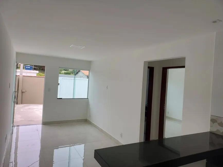 Foto 4 de Casa com 2 quartos à venda, 150m2 em Cabo Frio - RJ