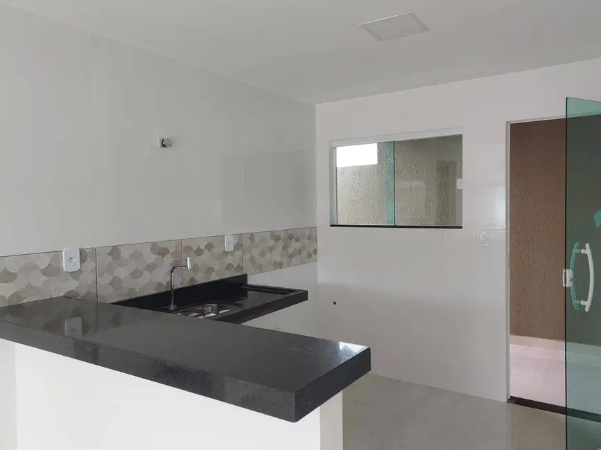 Foto 6 de Casa com 2 quartos à venda, 150m2 em Cabo Frio - RJ